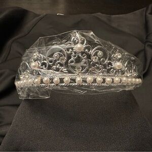 Silver Pearl Bridal Tiara Crown - Elegant Headpiece BNWT